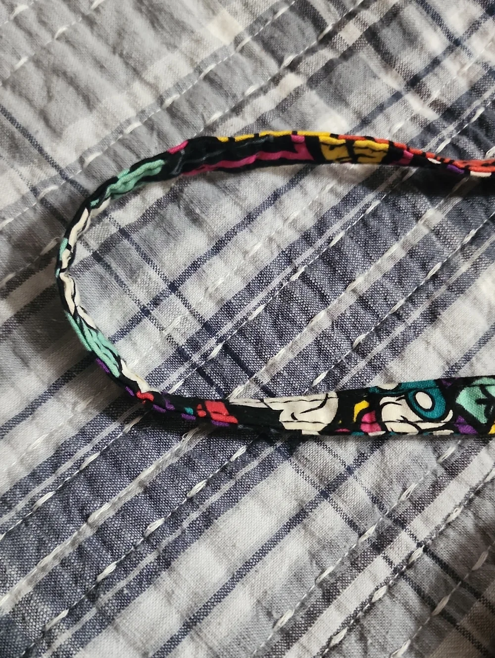 Vera Bradley Black Floral Disney Minnie And Mickey Crossbody Bag - Picture 4 of 9